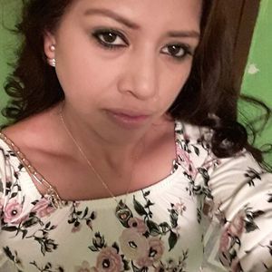 Meet your Posher, Aris